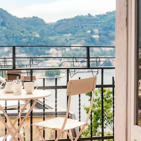 Maison Peltrera Como