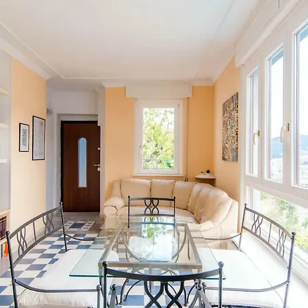 Maison Peltrera Como